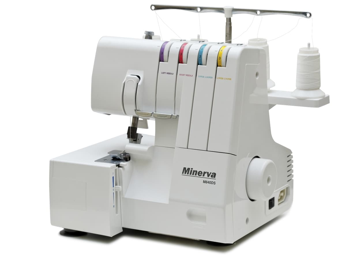 Owerlok Minerva M840ds