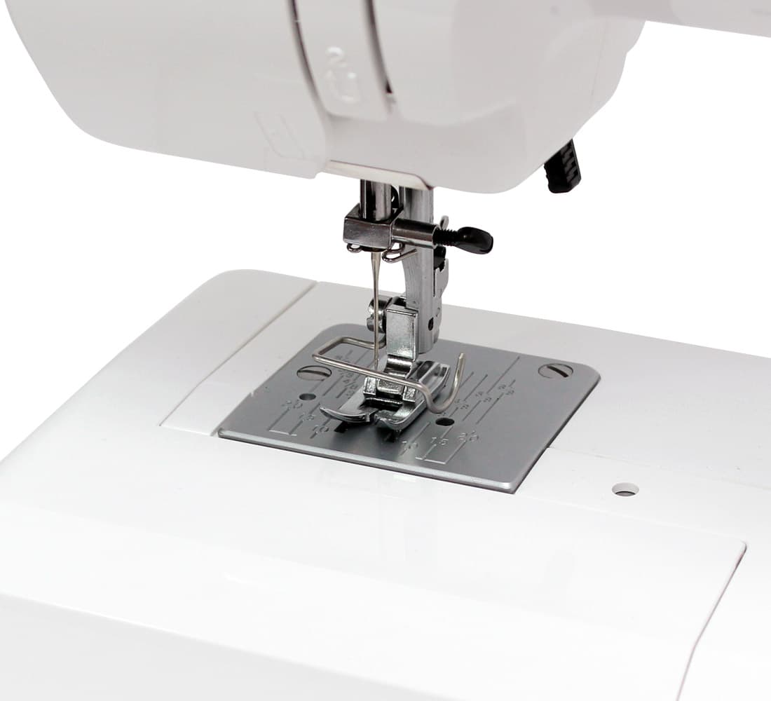 Janome Juno J15