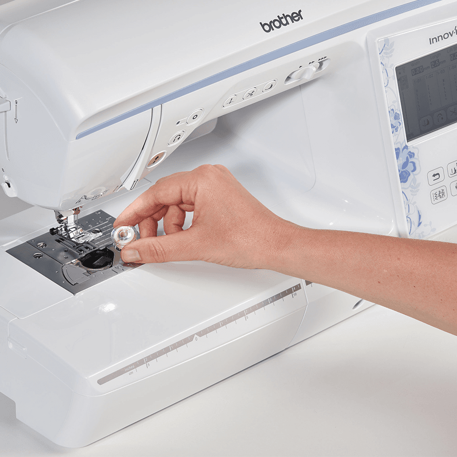 Brother NV2700