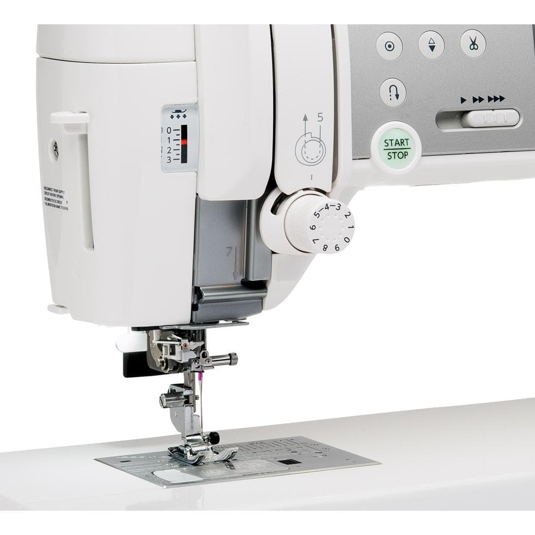 Janome MC6700P