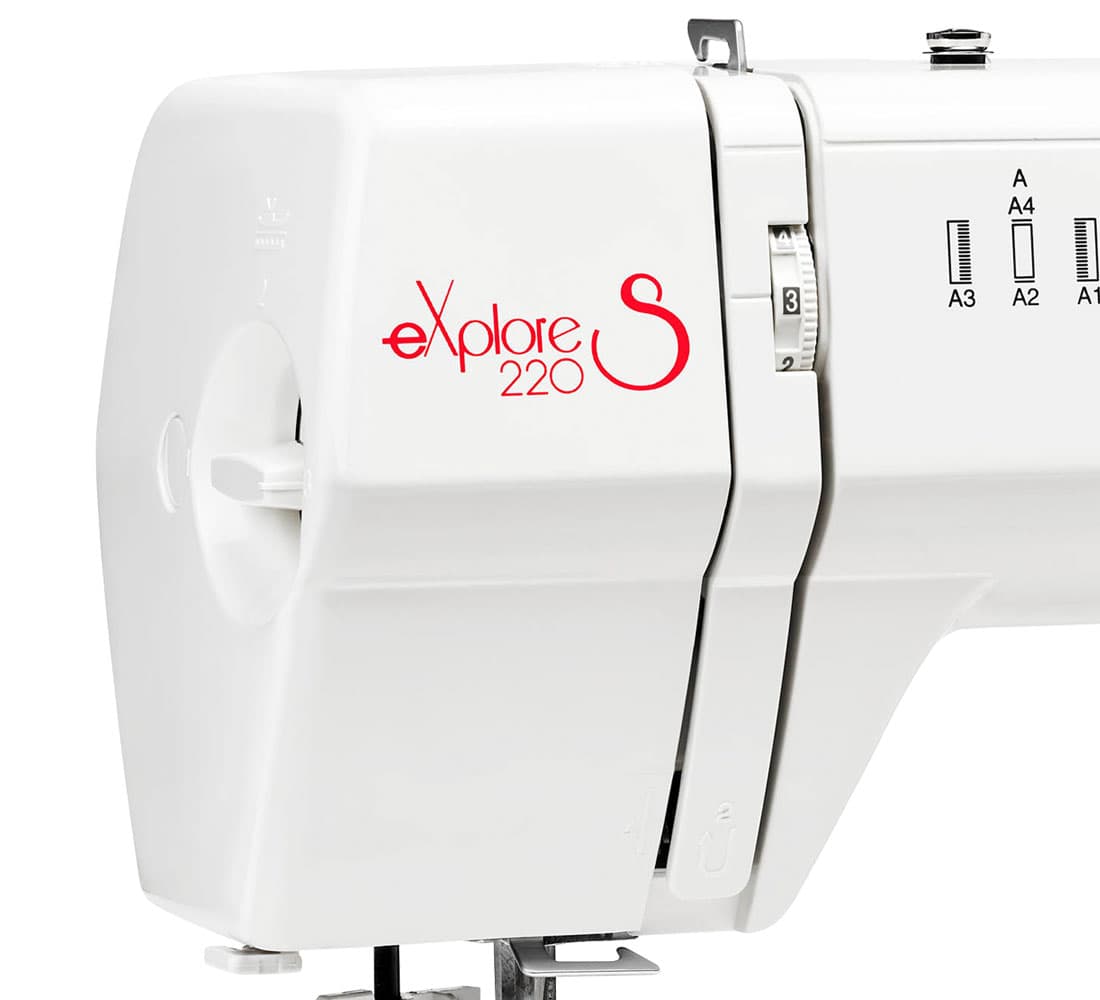 Elna 220S