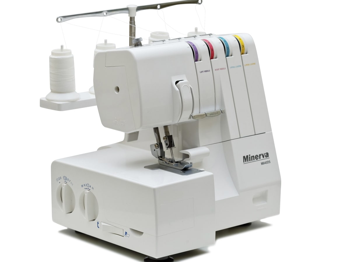 Owerlok Minerva M840ds - widok 2